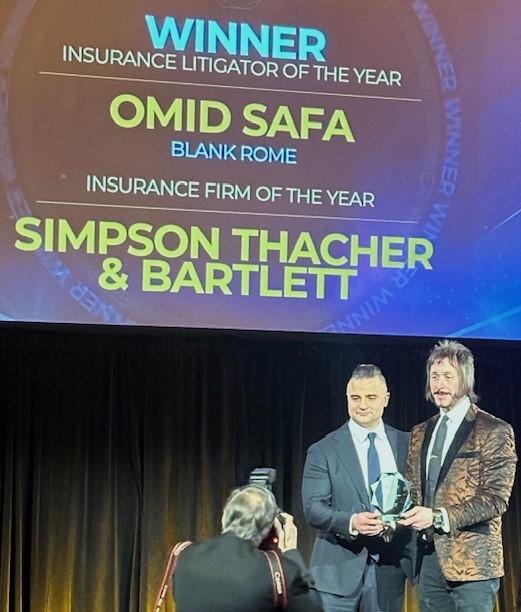 Omid Safa Receives Award